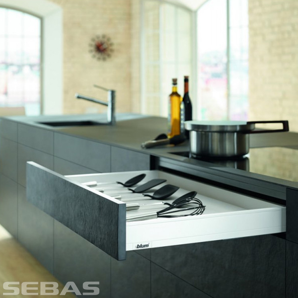 Sertare LegraBox N. BLUM [3]