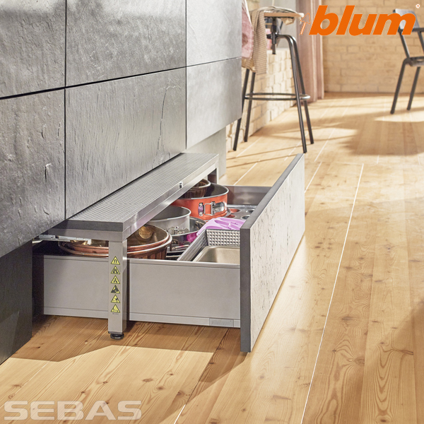 Soluția pentru plintă SPACE STEP. BLUM [4]