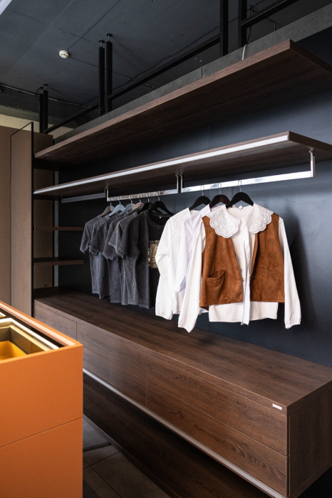 Wardrobe Modern 3400 × 2500 × 600 mm [3]