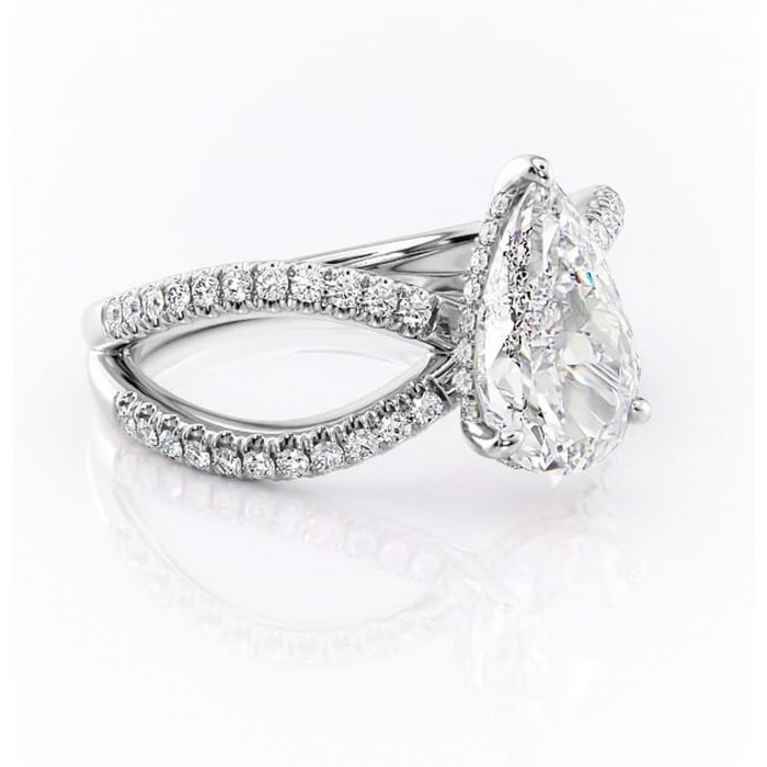 Inel de logodnă Acacia din aur Alb 18kt cu moissanite tăietură pară – Montură pavé rafinată pentru profil înalt | Personalizează și configurează gratuit online [1]