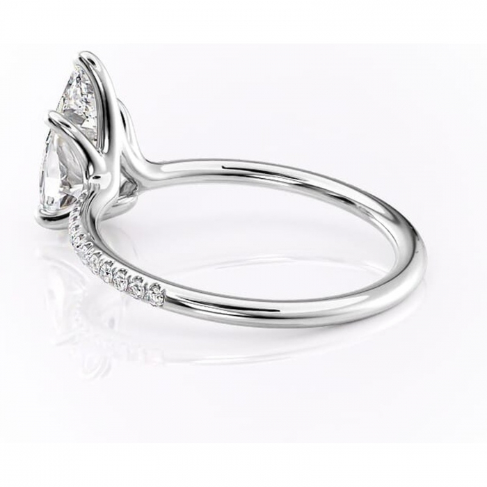 Inel de logodnă Adelaide din aur Alb 14kt cu moissanite tăietură pară – Montură pavé rafinată pentru profil jos | Personalizează și configurează gratuit online [5]
