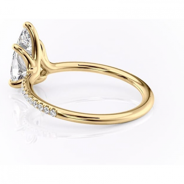 Inel de logodnă Adelaide din aur Galben 14kt cu moissanite tăietură pară – Montură pavé rafinată pentru profil jos | Personalizează și configurează gratuit online [5]