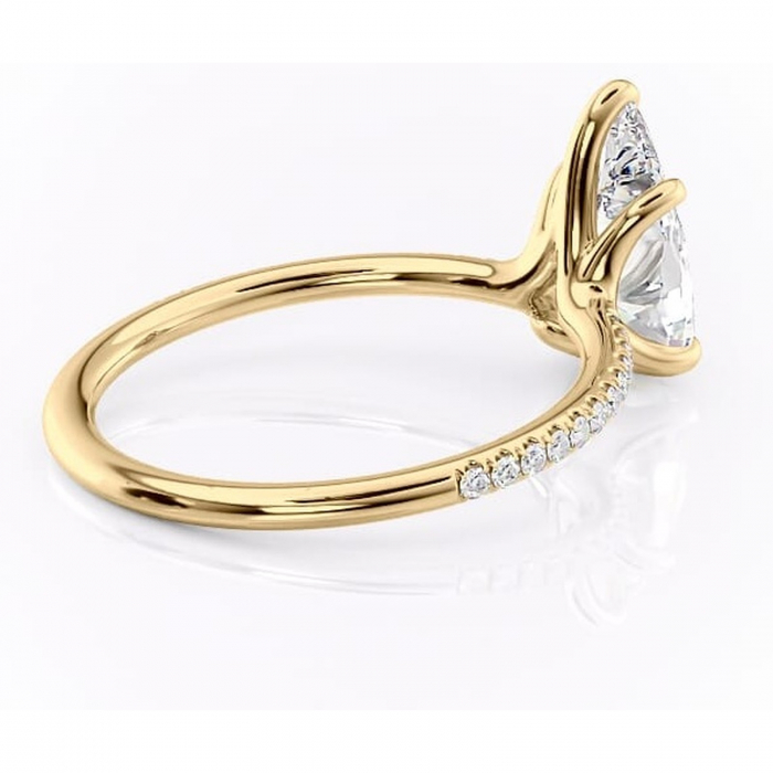 Inel de logodnă Adelaide din aur Galben 14kt cu moissanite tăietură pară – Montură pavé rafinată pentru profil jos | Personalizează și configurează gratuit online [3]