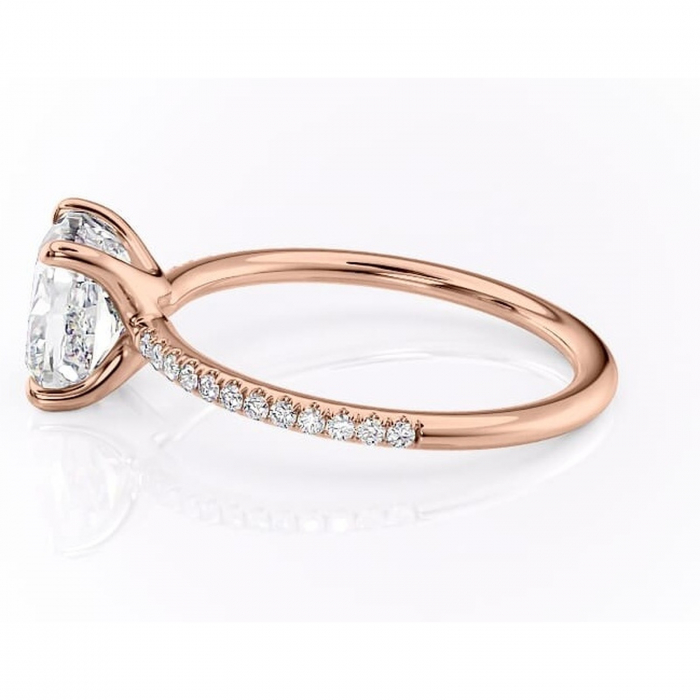 Inel de logodnă Adelaide din aur Rose 14kt cu moissanite tăietură pernă – Montură pavé rafinată pentru profil jos | Personalizează și configurează gratuit online [6]