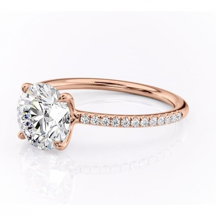 Inel de logodnă Adelaide din aur Rose 14kt cu moissanite tăietură rotundă – Montură pavé rafinată pentru profil jos | Personalizează și configurează gratuit online [7]