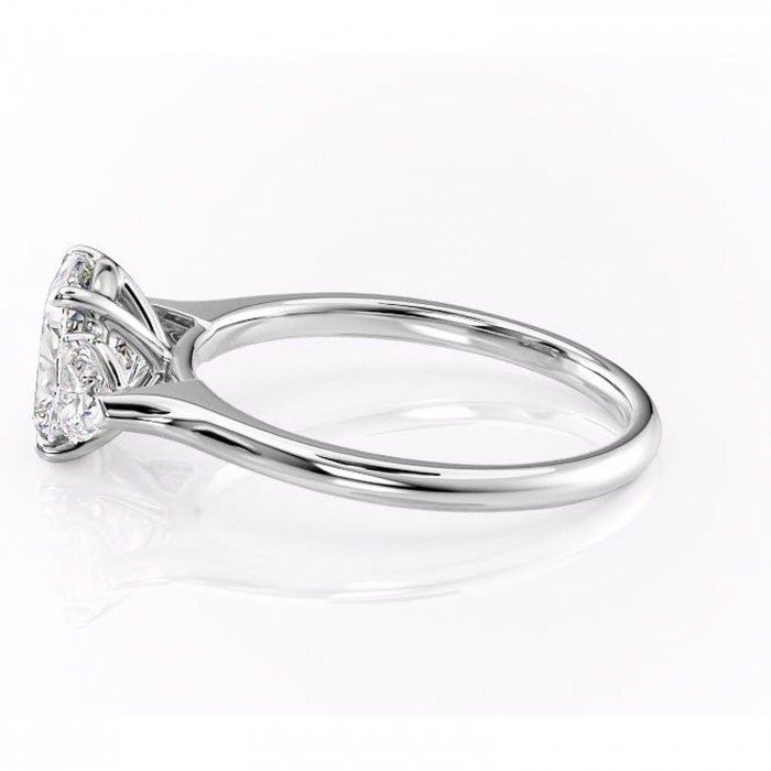 Inel de logodnă Aislyn din aur Alb 14kt cu moissanite tăietură asscher – Montură cu trei pietre rafinată pentru profil înalt | Personalizează și configurează gratuit online [6]