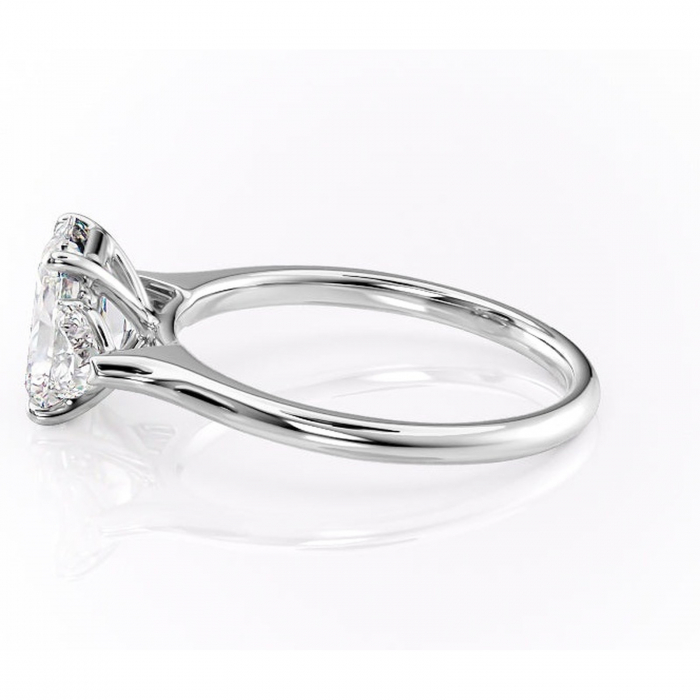 Inel de logodnă Aislyn din aur Alb 14kt cu moissanite tăietură radiantă – Montură cu trei pietre rafinată pentru profil înalt | Personalizează și configurează gratuit online [6]