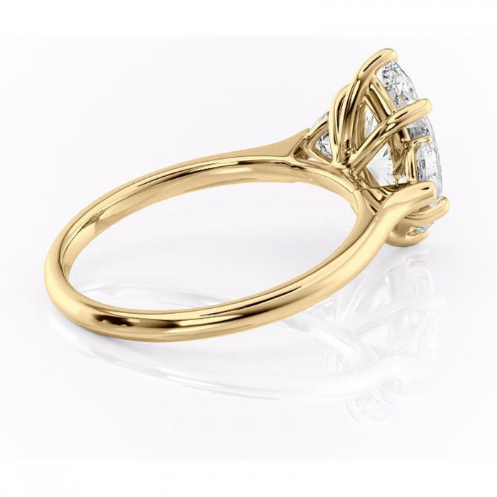 Inel de logodnă Aislyn din aur Galben 14kt cu moissanite tăietură marquise – Montură cu trei pietre rafinată pentru profil înalt | Personalizează și configurează gratuit online [3]