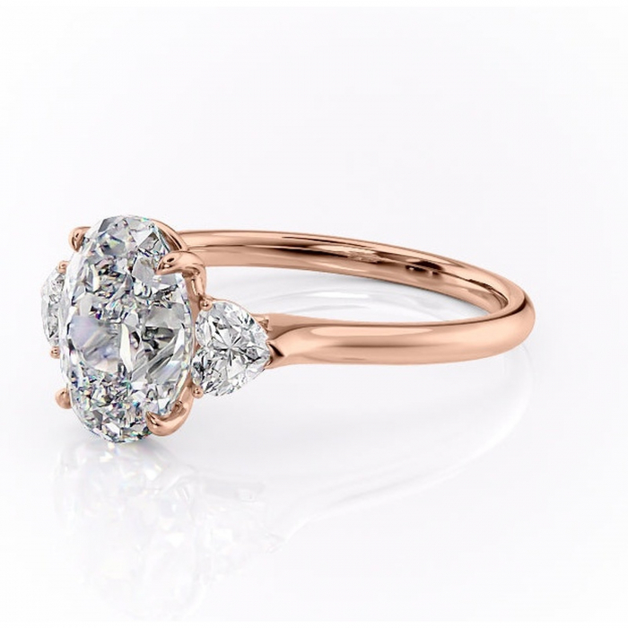 Inel de logodnă Aislyn din aur Rose 14kt cu moissanite tăietură ovală – Montură cu trei pietre rafinată pentru profil înalt | Personalizează și configurează gratuit online [7]