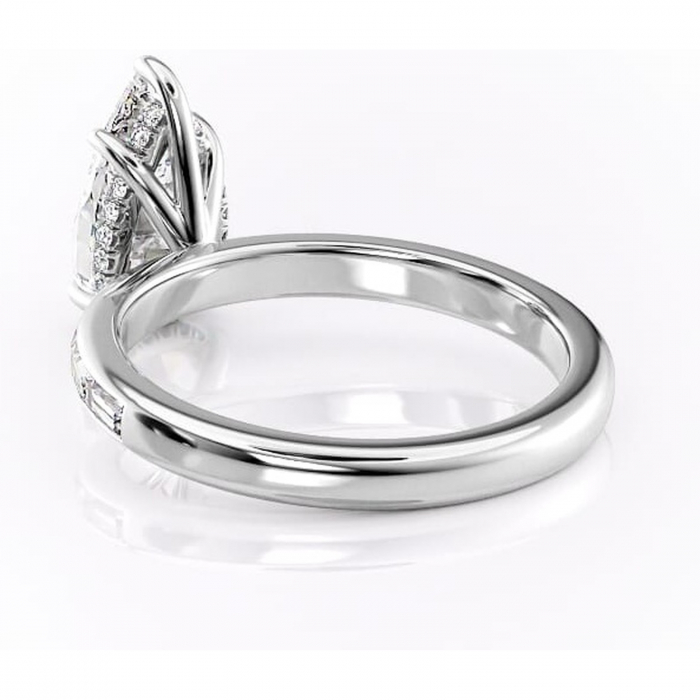 Inel de logodnă Alexandra din aur Alb 14kt cu moissanite tăietură pară – Montură cu canal rafinată pentru profil înalt | Personalizează și configurează gratuit online [4]