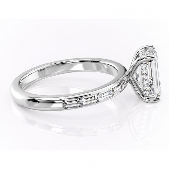 Inel de logodnă Alexandra din aur Alb 14kt cu moissanite tăietură smarald – Montură cu canal rafinată pentru profil înalt | Personalizează și configurează gratuit online [2]