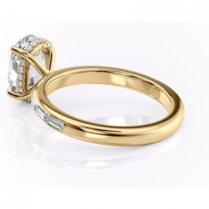 Inel de logodnă Alexandra din aur Galben 14kt cu moissanite tăietură ovală – Montură cu canal rafinată pentru profil înalt | Personalizează și configurează gratuit online [5]