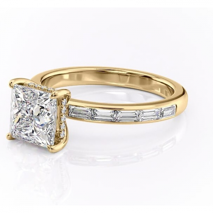 Inel de logodnă Alexandra din aur Galben 18kt cu moissanite tăietură princess – Montură cu canal rafinată pentru profil înalt | Personalizează și configurează gratuit online [7]