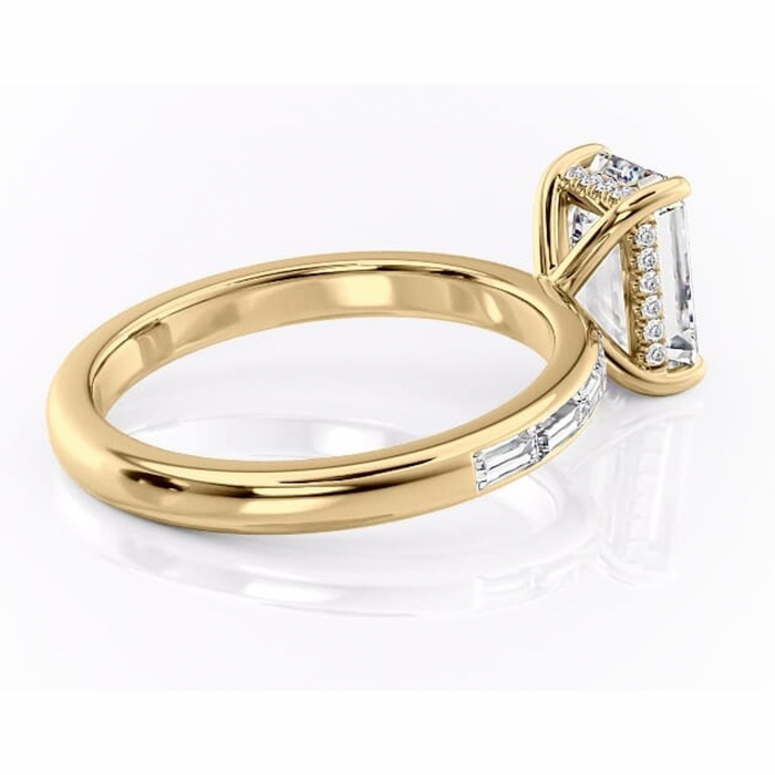 Inel de logodnă Alexandra din aur Galben 14kt cu moissanite tăietură smarald – Montură cu canal rafinată pentru profil înalt | Personalizează și configurează gratuit online [3]
