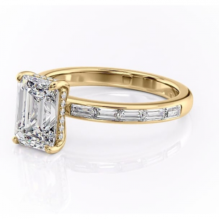 Inel de logodnă Alexandra din aur Galben 14kt cu moissanite tăietură smarald – Montură cu canal rafinată pentru profil înalt | Personalizează și configurează gratuit online [7]