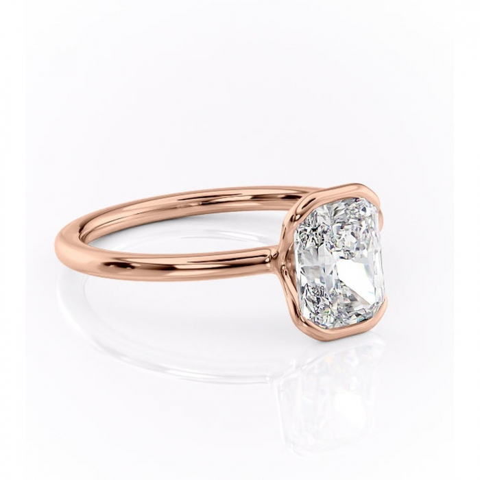 Inel de logodnă Alouette din aur Rose 14kt cu moissanite tăietură radiantă – Solitar rafinată pentru profil mediu | Personalizează și configurează gratuit online [1]