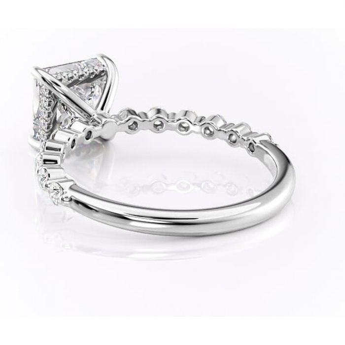 Inel de logodnă Amara din aur Alb 18kt cu moissanite tăietură princess – Pietre laterale rafinată pentru profil înalt | Personalizează și configurează gratuit online [4]