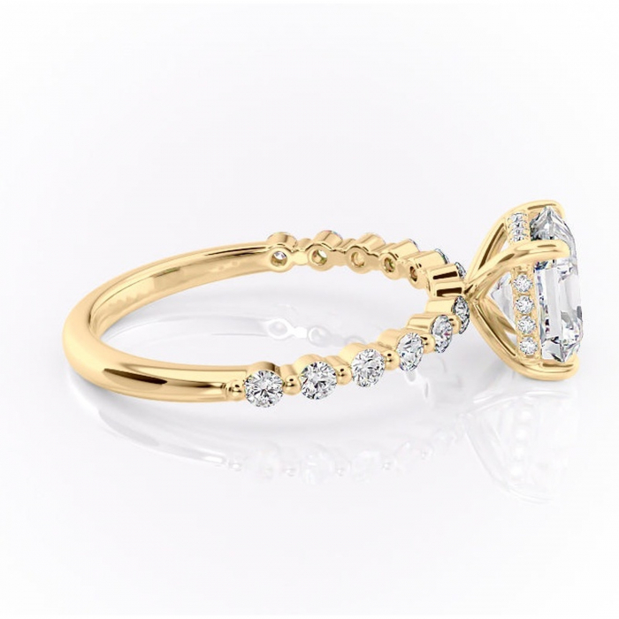 Inel de logodnă Amara din aur Galben 14kt cu moissanite tăietură asscher – Pietre laterale rafinată pentru profil înalt | Personalizează și configurează gratuit online [2]