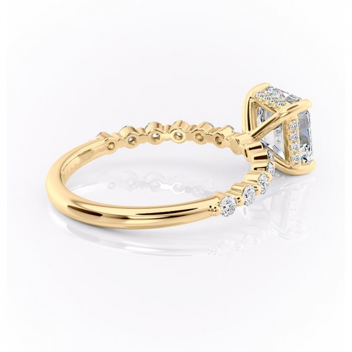 Inel de logodnă Amara din aur Galben 14kt cu moissanite tăietură asscher – Pietre laterale rafinată pentru profil înalt | Personalizează și configurează gratuit online [3]