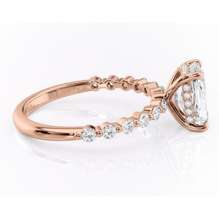 Inel de logodnă Amara din aur Rose 14kt cu moissanite tăietură radiantă – Pietre laterale rafinată pentru profil înalt | Personalizează și configurează gratuit online [2]