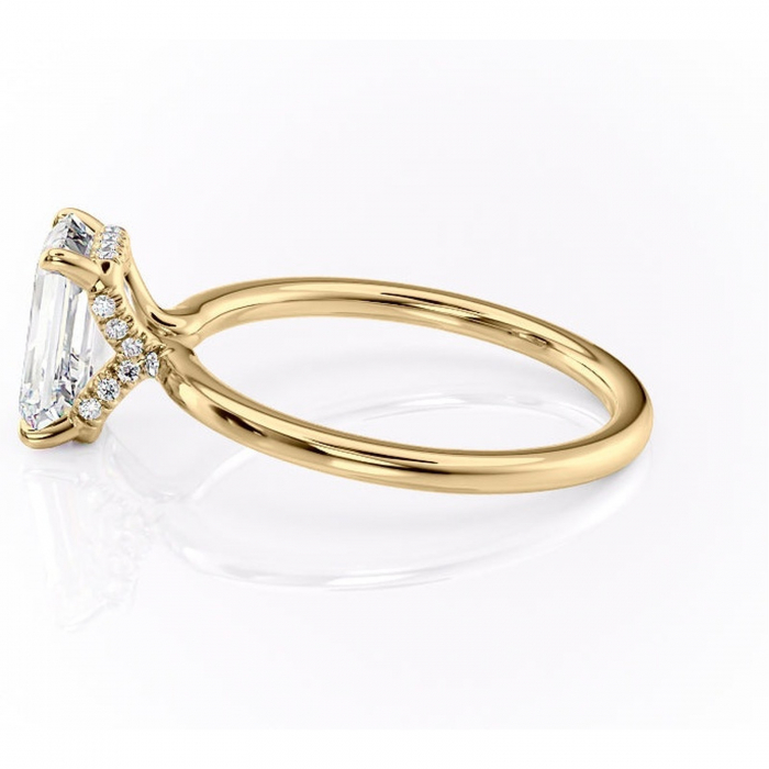 Inel de logodnă Amethyst din aur Galben 14kt cu moissanite tăietură smarald – Solitar rafinată pentru profil înalt | Personalizează și configurează gratuit online [6]