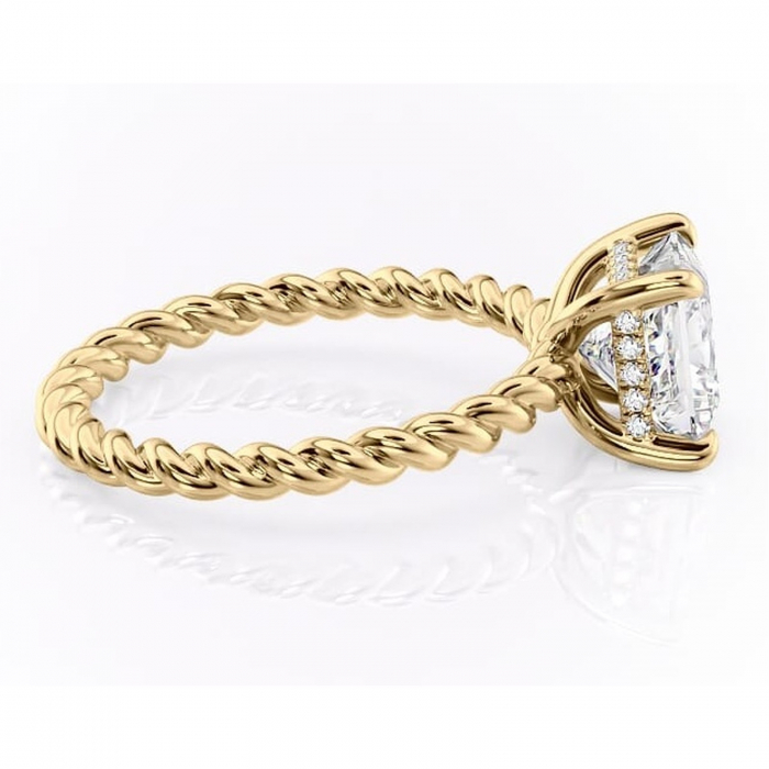 Inel de logodnă Anastasia din aur Galben 14kt cu moissanite tăietură princess – Solitar rafinată pentru profil înalt | Personalizează și configurează gratuit online [2]