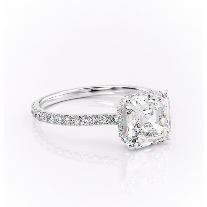 Inel de logodnă Arabella din aur Alb 14kt cu moissanite tăietură asscher – Montură pavé rafinată pentru profil jos | Personalizează și configurează gratuit online [1]