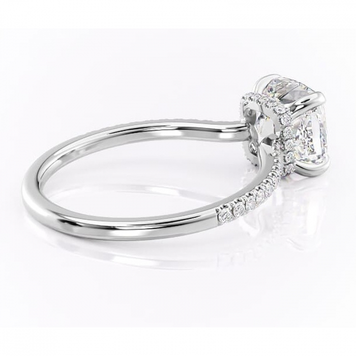 Inel de logodnă Arabella din aur Alb 14kt cu moissanite tăietură pernă – Montură pavé rafinată pentru profil jos | Personalizează și configurează gratuit online [3]