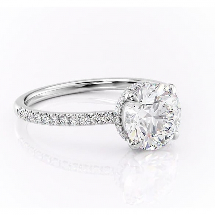 Inel de logodnă Arabella din aur Alb 14kt cu moissanite tăietură rotundă – Montură pavé rafinată pentru profil jos | Personalizează și configurează gratuit online [1]