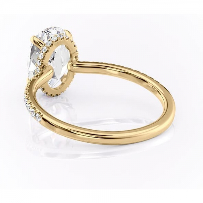 Inel de logodnă Arabella din aur Galben 14kt cu moissanite tăietură ovală – Montură pavé rafinată pentru profil jos | Personalizează și configurează gratuit online [4]