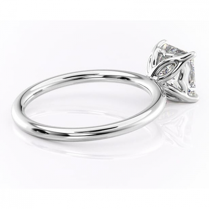 Inel de logodnă Arabeth din aur Alb 14kt cu moissanite tăietură princess – Solitar rafinată pentru profil înalt | Personalizează și configurează gratuit online [3]