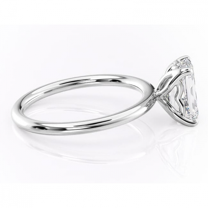 Inel de logodnă Arabeth din aur Alb 14kt cu moissanite tăietură smarald – Solitar rafinată pentru profil înalt | Personalizează și configurează gratuit online [2]