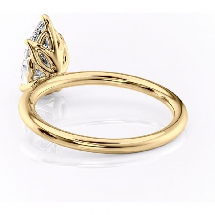 Inel de logodnă Arabeth din aur Galben 18kt cu moissanite tăietură pară – Solitar rafinată pentru profil înalt | Personalizează și configurează gratuit online [4]