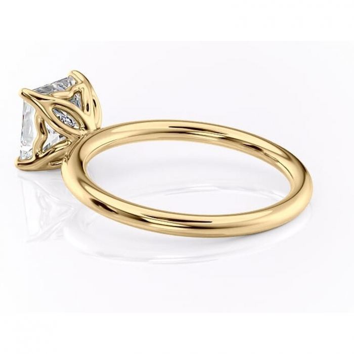 Inel de logodnă Arabeth din aur Galben 14kt cu moissanite tăietură princess – Solitar rafinată pentru profil înalt | Personalizează și configurează gratuit online [5]