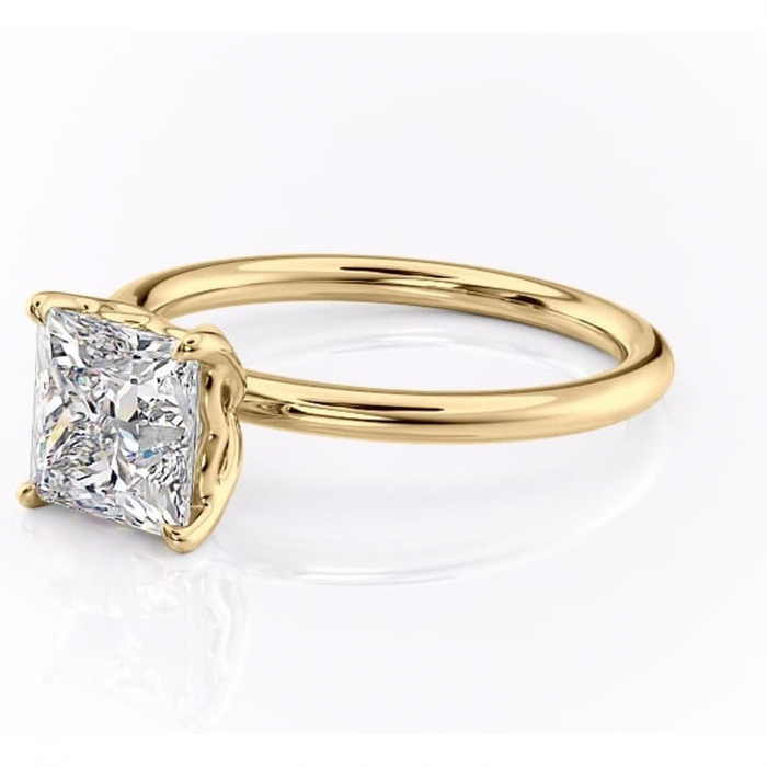 Inel de logodnă Arabeth din aur Galben 14kt cu moissanite tăietură princess – Solitar rafinată pentru profil înalt | Personalizează și configurează gratuit online [7]