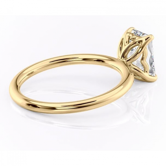Inel de logodnă Arabeth din aur Galben 14kt cu moissanite tăietură smarald – Solitar rafinată pentru profil înalt | Personalizează și configurează gratuit online [3]