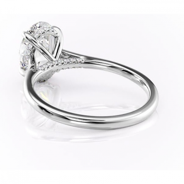 Inel de logodnă Aria din aur Alb 14kt cu moissanite tăietură ovală – Solitar rafinată pentru profil înalt | Personalizează și configurează gratuit online [4]