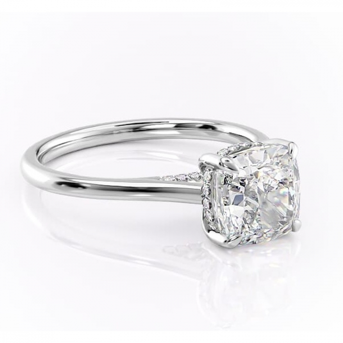 Inel de logodnă Aria din aur Alb 14kt cu moissanite tăietură pernă – Solitar rafinată pentru profil înalt | Personalizează și configurează gratuit online [1]