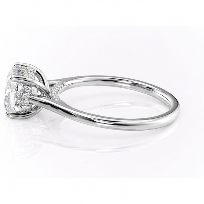 Inel de logodnă Aria din aur Alb 14kt cu moissanite tăietură pernă – Solitar rafinată pentru profil înalt | Personalizează și configurează gratuit online [6]