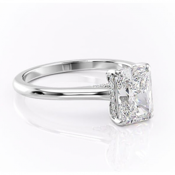 Inel de logodnă Aria din aur Alb 18kt cu moissanite tăietură radiantă – Solitar rafinată pentru profil înalt | Personalizează și configurează gratuit online [1]