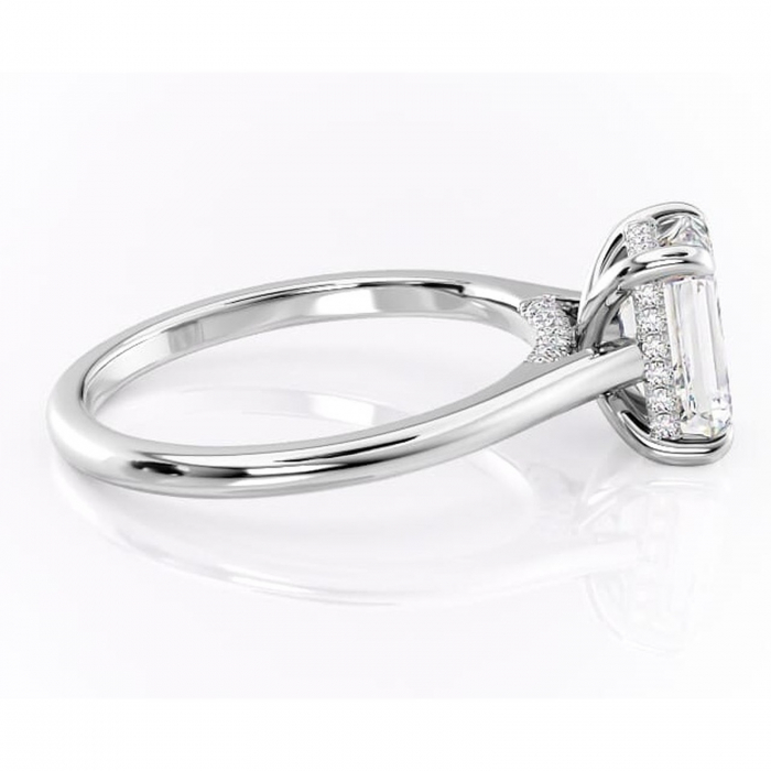 Inel de logodnă Aria din aur Alb 14kt cu moissanite tăietură smarald – Solitar rafinată pentru profil înalt | Personalizează și configurează gratuit online [2]