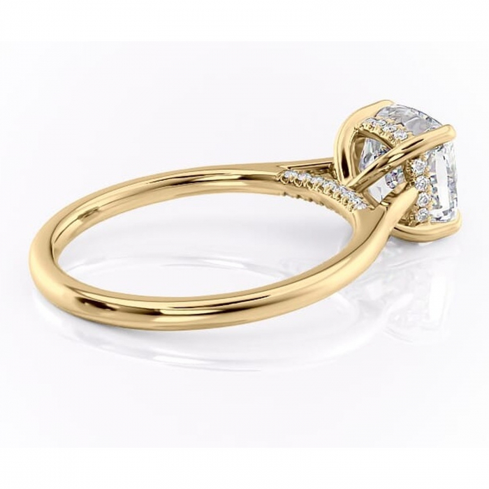 Inel de logodnă Aria din aur Galben 14kt cu moissanite tăietură pernă – Solitar rafinată pentru profil înalt | Personalizează și configurează gratuit online [3]