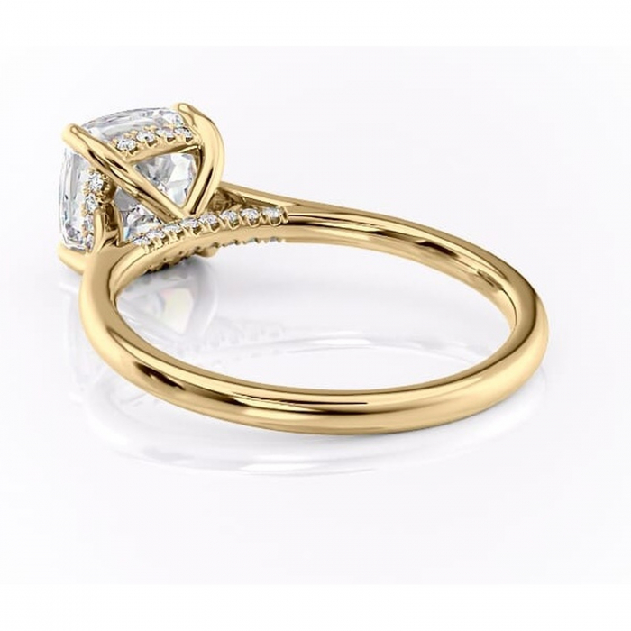 Inel de logodnă Aria din aur Galben 14kt cu moissanite tăietură pernă – Solitar rafinată pentru profil înalt | Personalizează și configurează gratuit online [4]