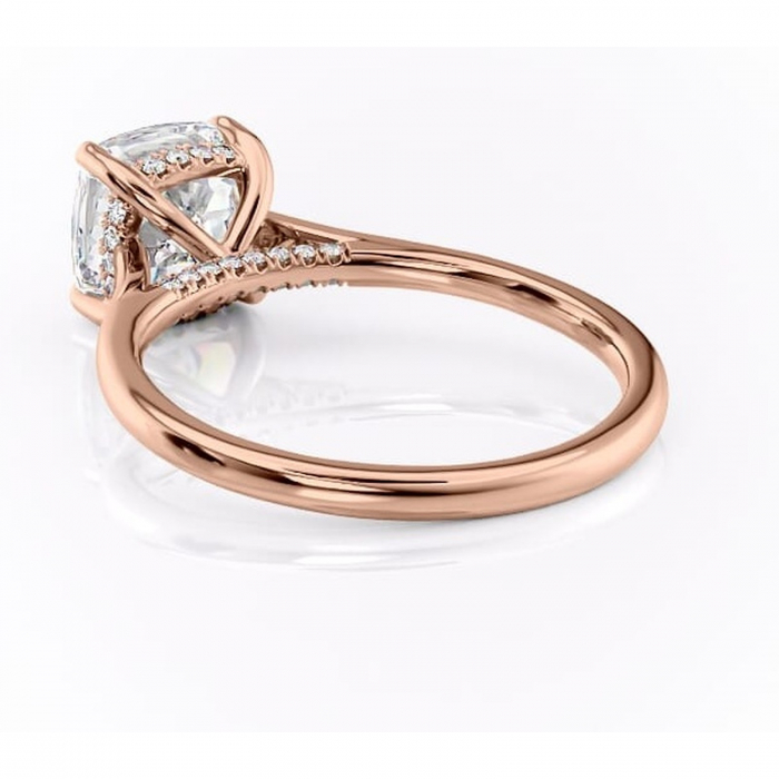 Inel de logodnă Aria din aur Rose 18kt cu moissanite tăietură pernă – Solitar rafinată pentru profil înalt | Personalizează și configurează gratuit online [4]