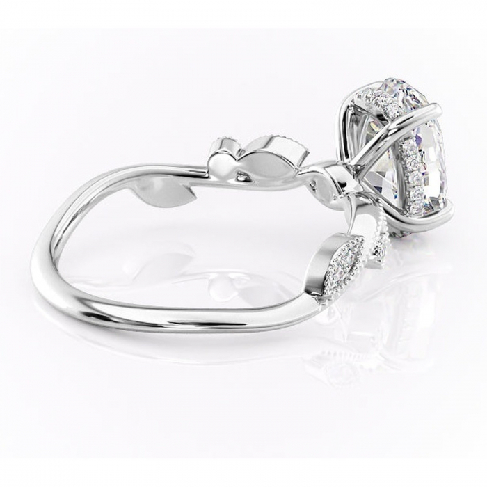 Inel de logodnă Aurelia din aur Alb 14kt cu moissanite tăietură ovală – Pietre laterale rafinată pentru profil înalt | Personalizează și configurează gratuit online [3]