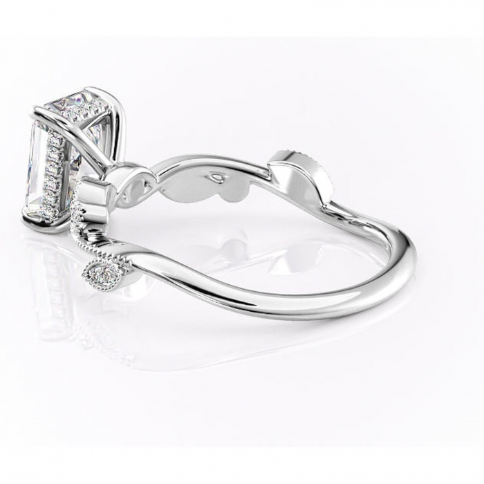 Inel de logodnă Aurelia din aur Alb 18kt cu moissanite tăietură radiantă – Pietre laterale rafinată pentru profil înalt | Personalizează și configurează gratuit online [5]