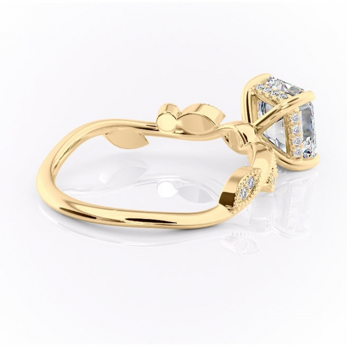 Inel de logodnă Aurelia din aur Galben 18kt cu moissanite tăietură asscher – Pietre laterale rafinată pentru profil înalt | Personalizează și configurează gratuit online [3]