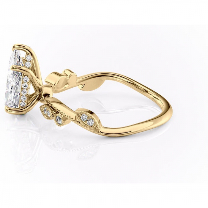 Inel de logodnă Aurelia din aur Galben 18kt cu moissanite tăietură pară – Pietre laterale rafinată pentru profil înalt | Personalizează și configurează gratuit online [6]