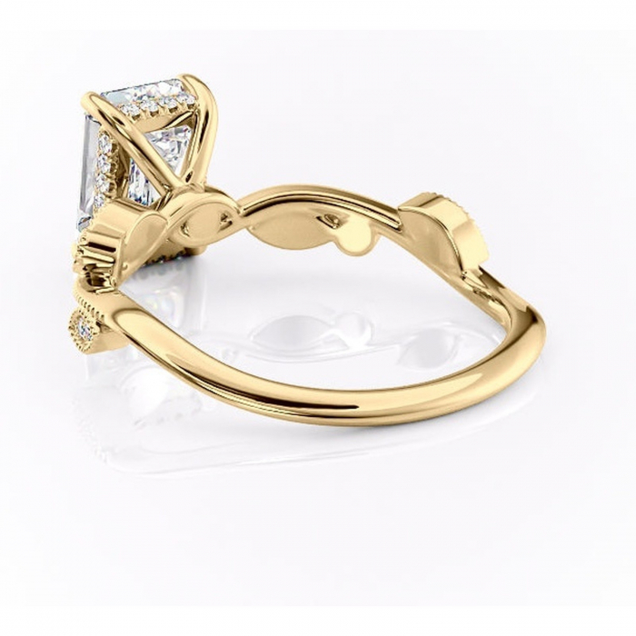 Inel de logodnă Aurelia din aur Galben 14kt cu moissanite tăietură smarald – Pietre laterale rafinată pentru profil înalt | Personalizează și configurează gratuit online [4]