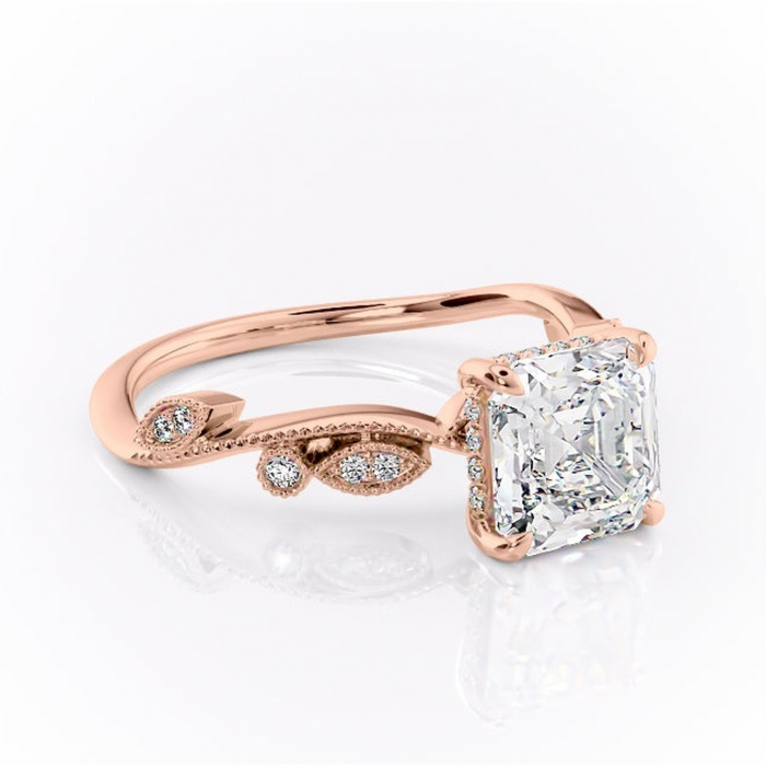 Inel de logodnă Aurelia din aur Rose 18kt cu moissanite tăietură asscher – Pietre laterale rafinată pentru profil înalt | Personalizează și configurează gratuit online [1]